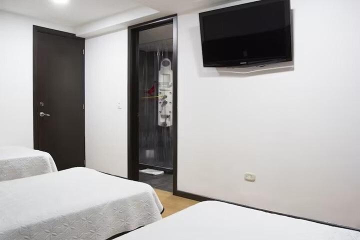 Hotel Airport Travel بوغوتا المظهر الخارجي الصورة